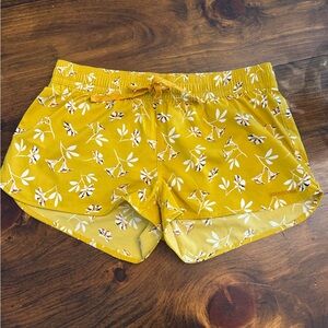 Patagonia Women's Shorts Mustard Yellow Floral Athletic
